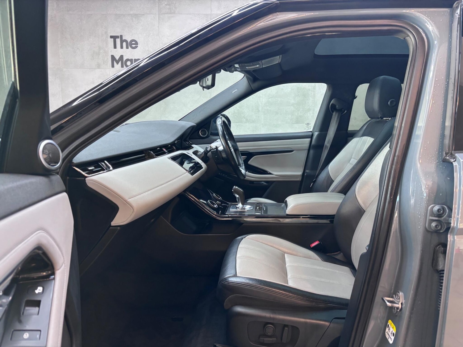 Used Land Rover Range Rover Evoque 2019 for sale - 77143626: Photo 60