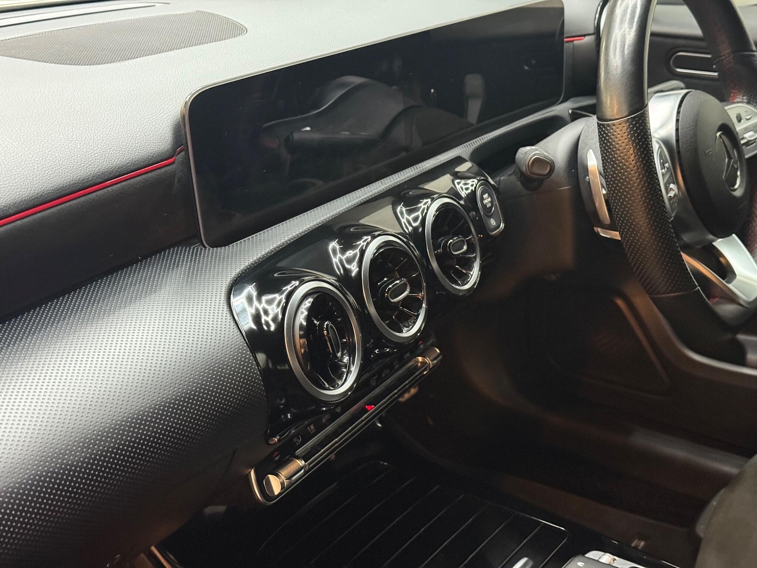 Used Mercedes-Benz A-Class 2019 for sale - 76752922: Photo 13