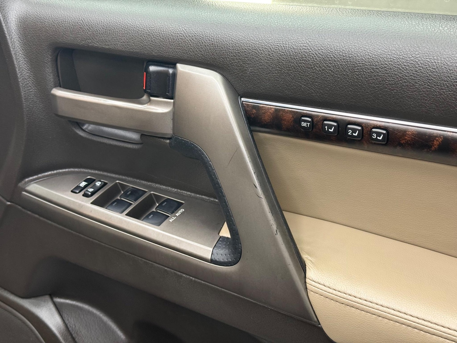 Used Toyota Landcruiser 2008 for sale - 76108620: Photo 26