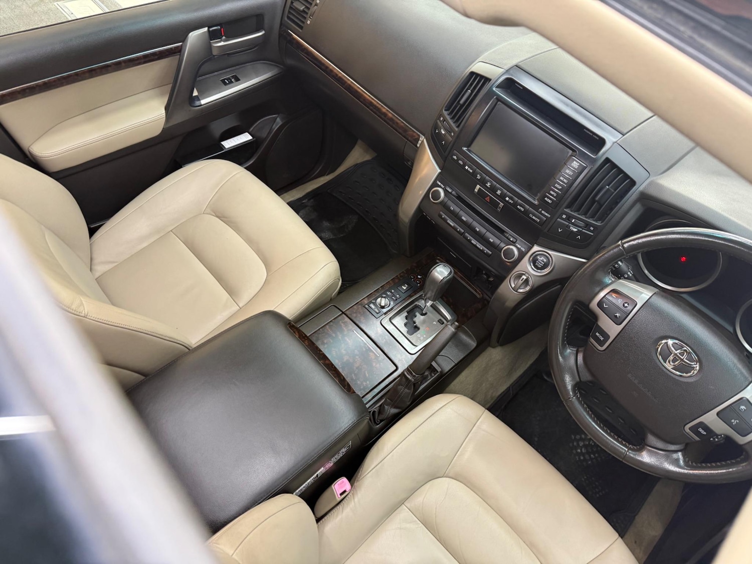 Used Toyota Landcruiser 2008 for sale - 76108620: Photo 7