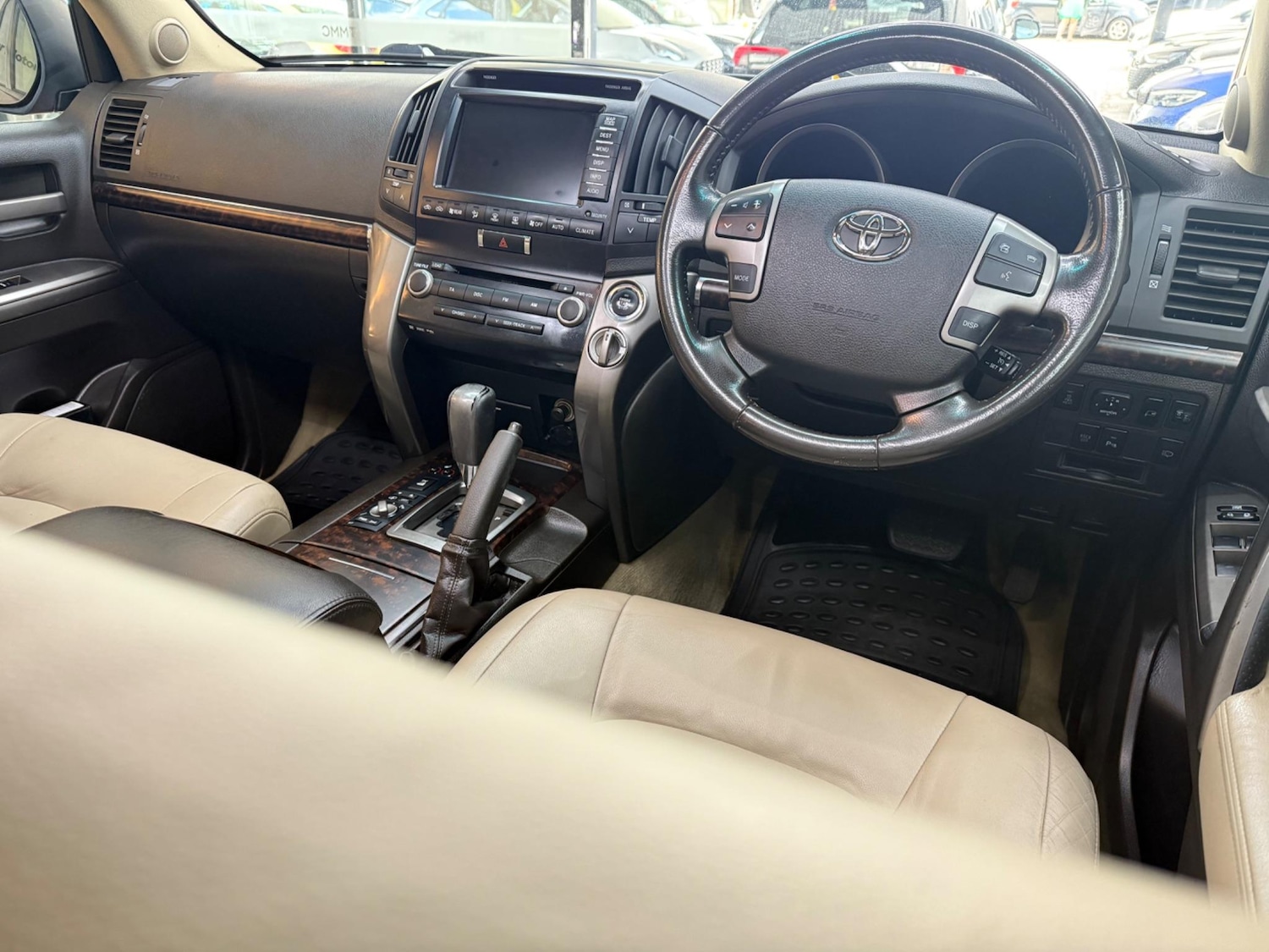 Used Toyota Landcruiser 2008 for sale - 76108620: Photo 8