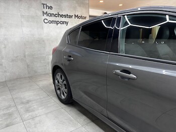 Used Ford Focus 2023 for sale - 77824978: Photo