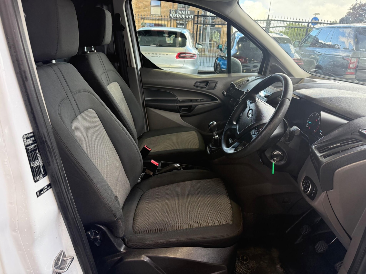 Used Ford Transit Connect 2019 for sale - 76606975: Photo 28