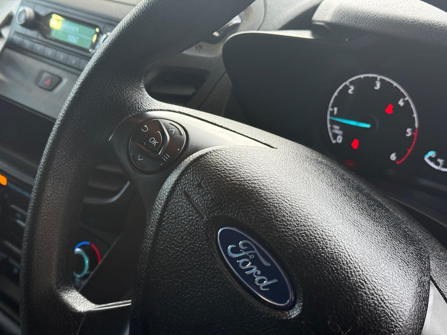 Used Ford Transit Connect 2019 for sale - 76606975: Photo 30