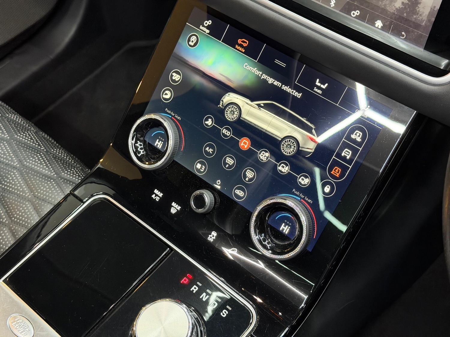 Used Land Rover Range Rover Velar 2019 for sale - 78156715: Photo 44