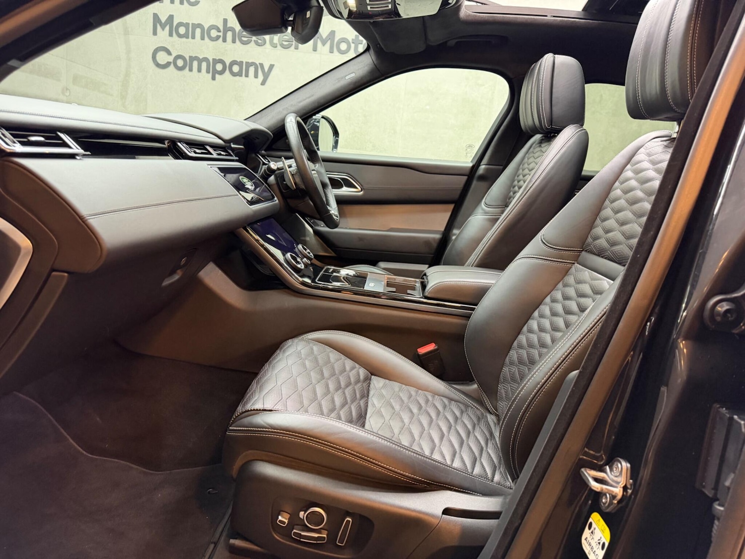 Used Land Rover Range Rover Velar 2019 for sale - 78156715: Photo 54