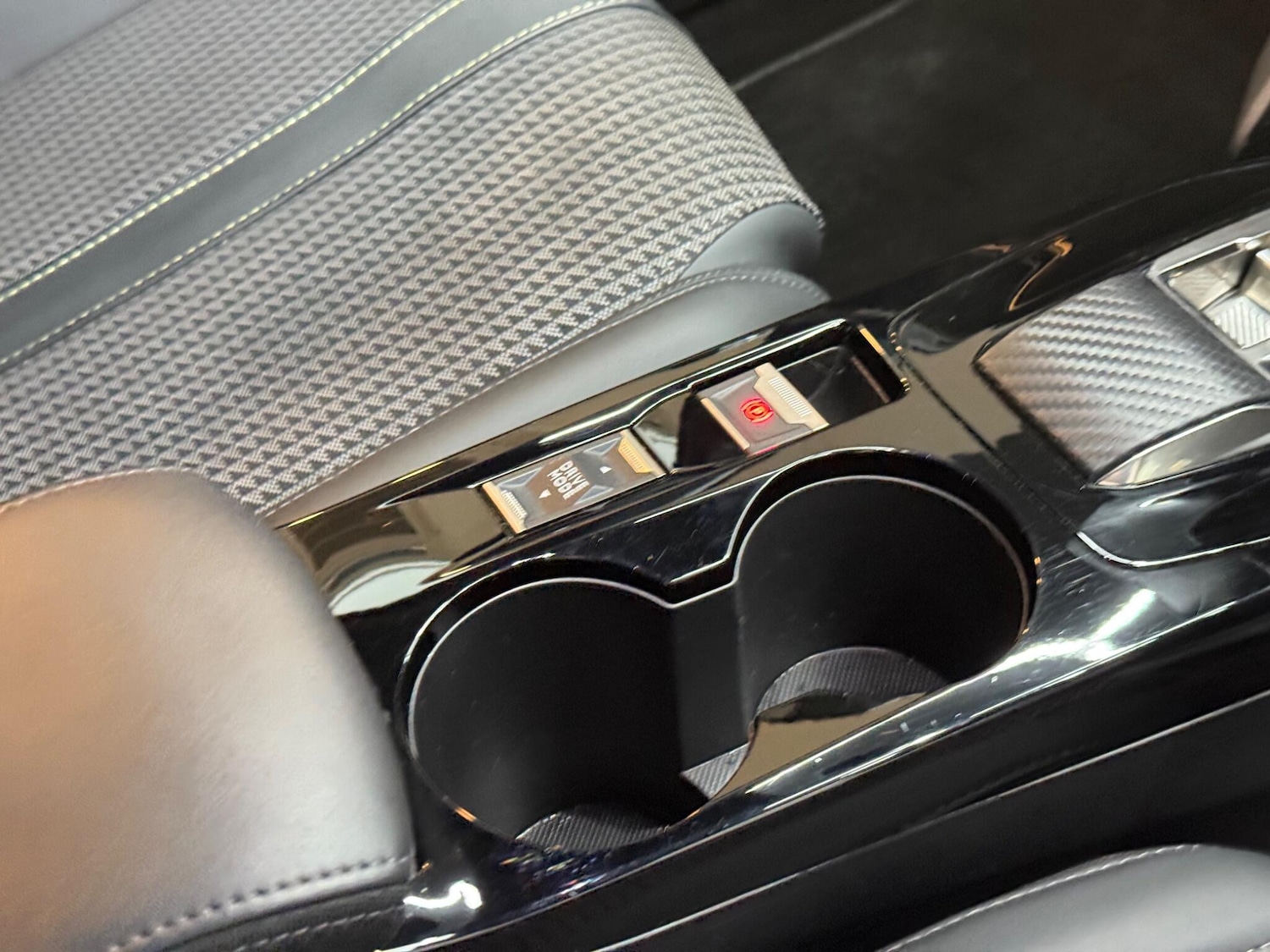 Used Peugeot 208 2023 for sale - 76380802: Photo 11