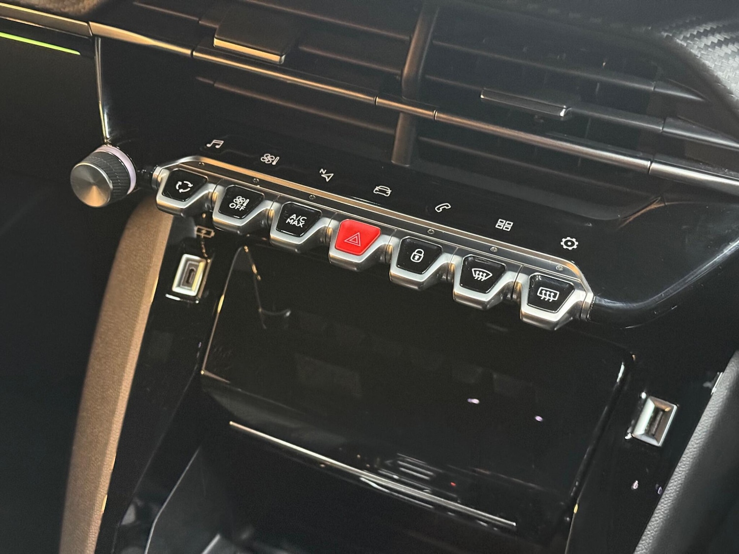 Used Peugeot 208 2023 for sale - 76380802: Photo 28