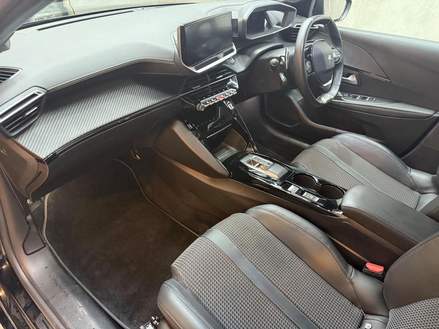 Used Peugeot 208 2023 for sale - 76380802: Photo 48