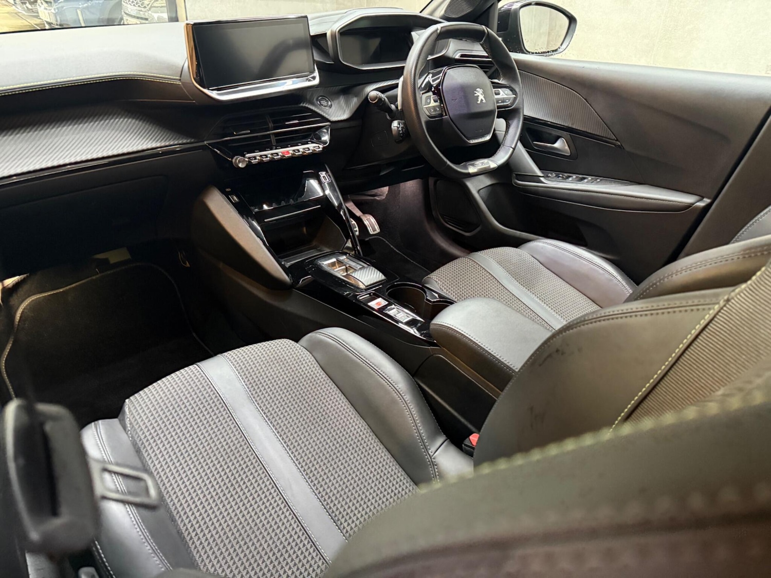 Used Peugeot 208 2023 for sale - 76380802: Photo 55