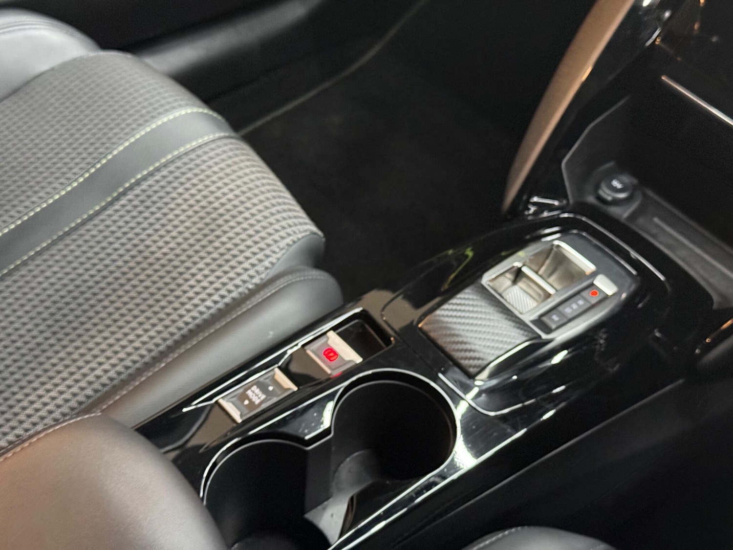 Used Peugeot 208 2023 for sale - 76380802: Photo 9