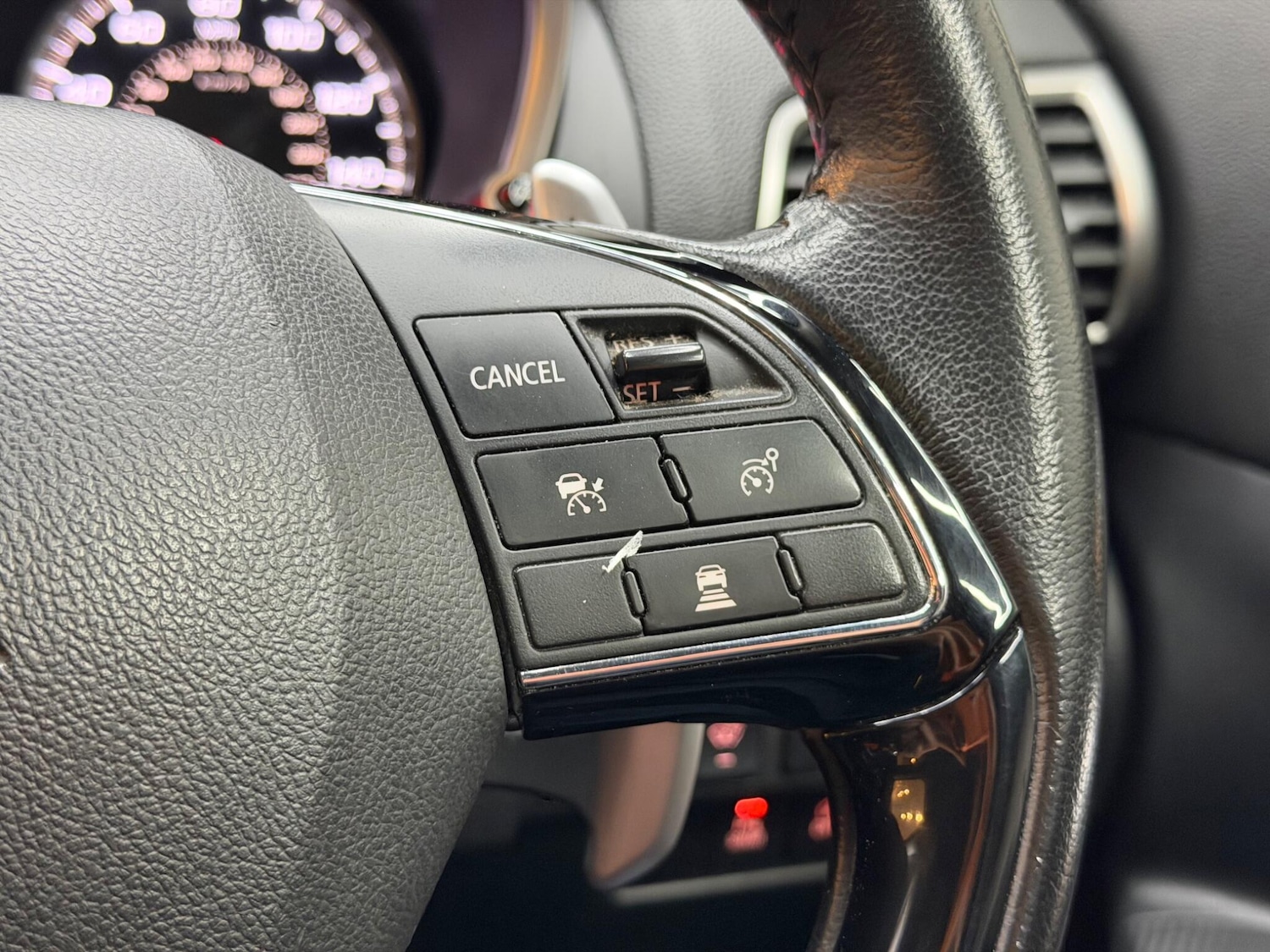 Used Mitsubishi Eclipse Cross 2019 for sale - 77050049: Photo 25