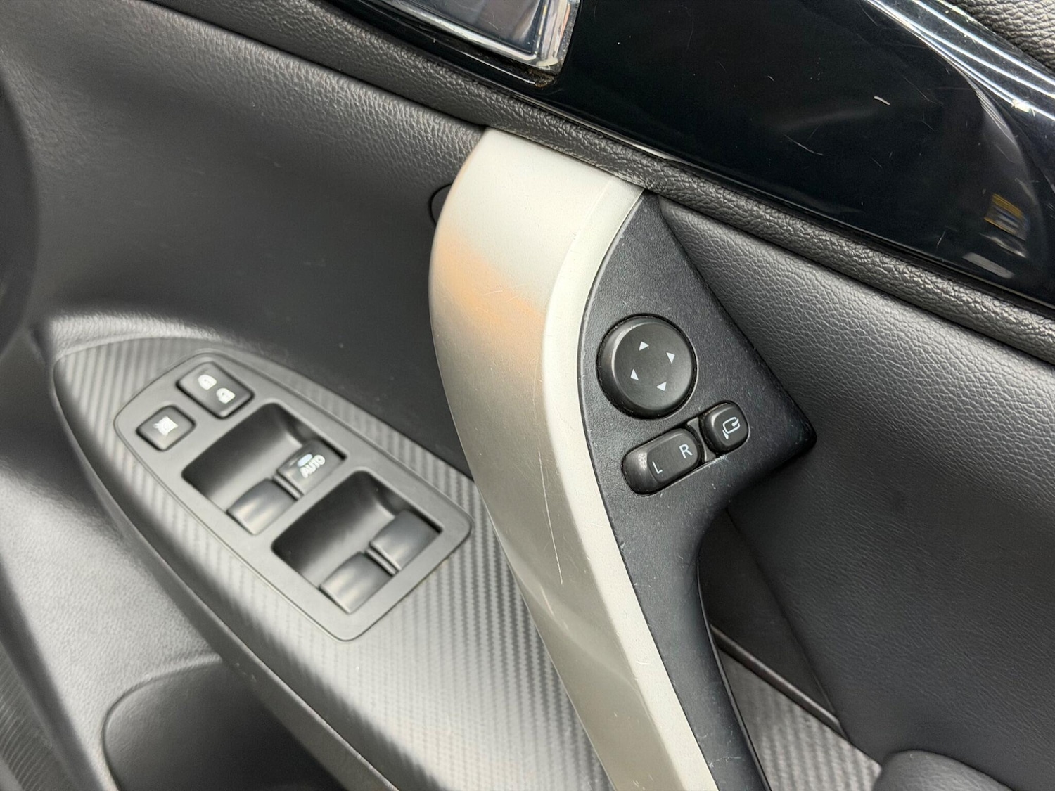 Used Mitsubishi Eclipse Cross 2019 for sale - 77050049: Photo 54