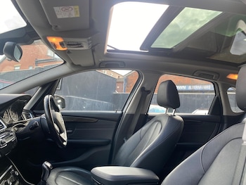 Used BMW 2 Series 2017 for sale - 75646628: Photo