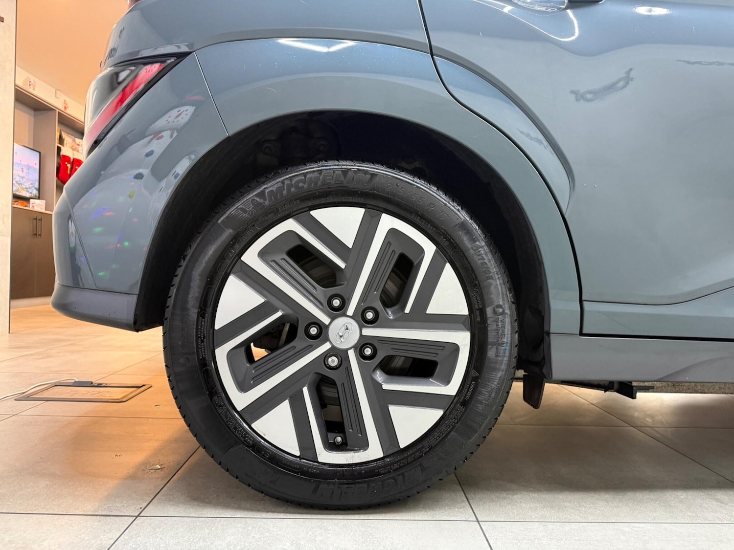 Used Hyundai KONA 2023 for sale - 76752480: Photo 30