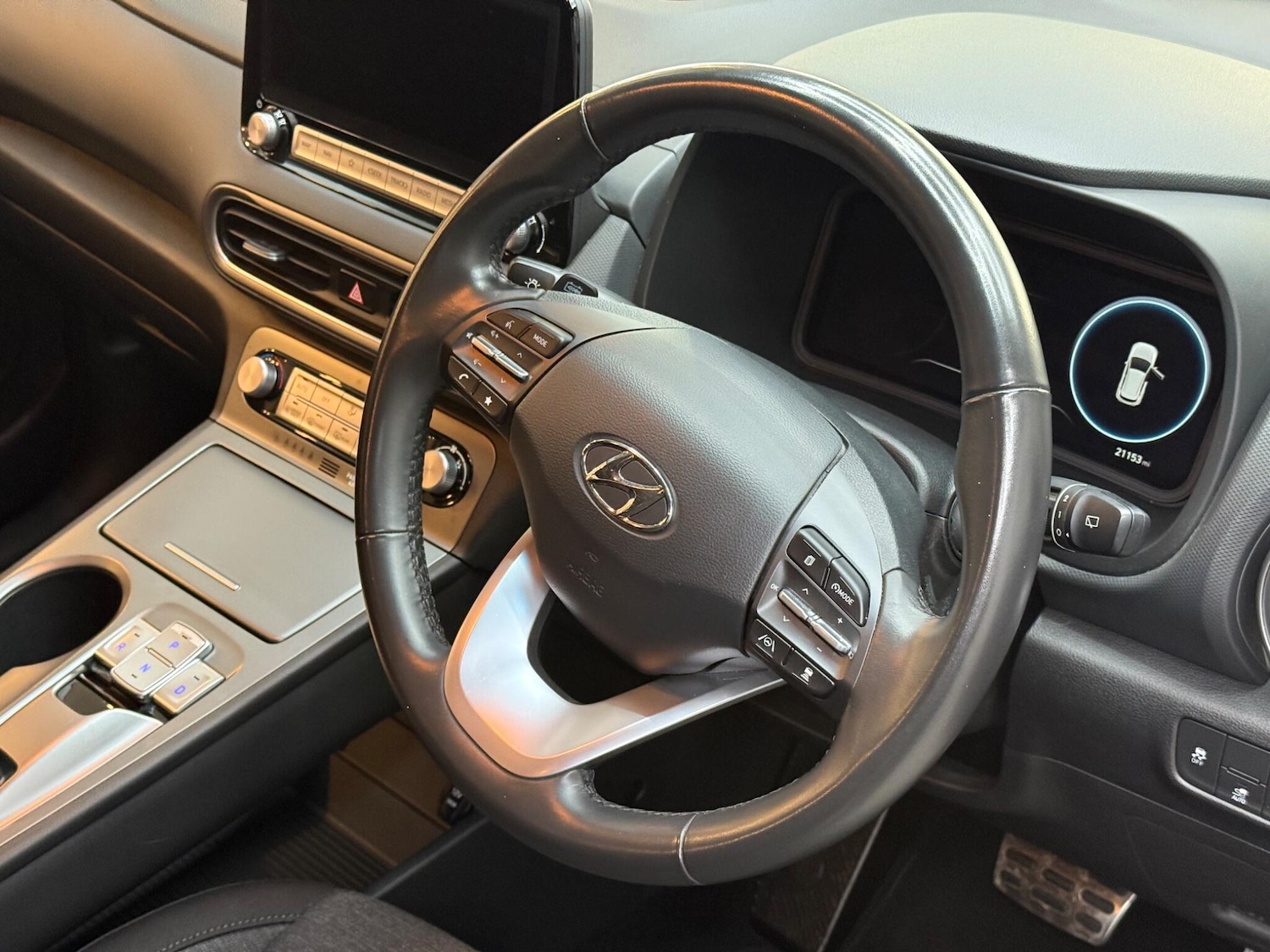 Used Hyundai KONA 2023 for sale - 76752480: Photo 41