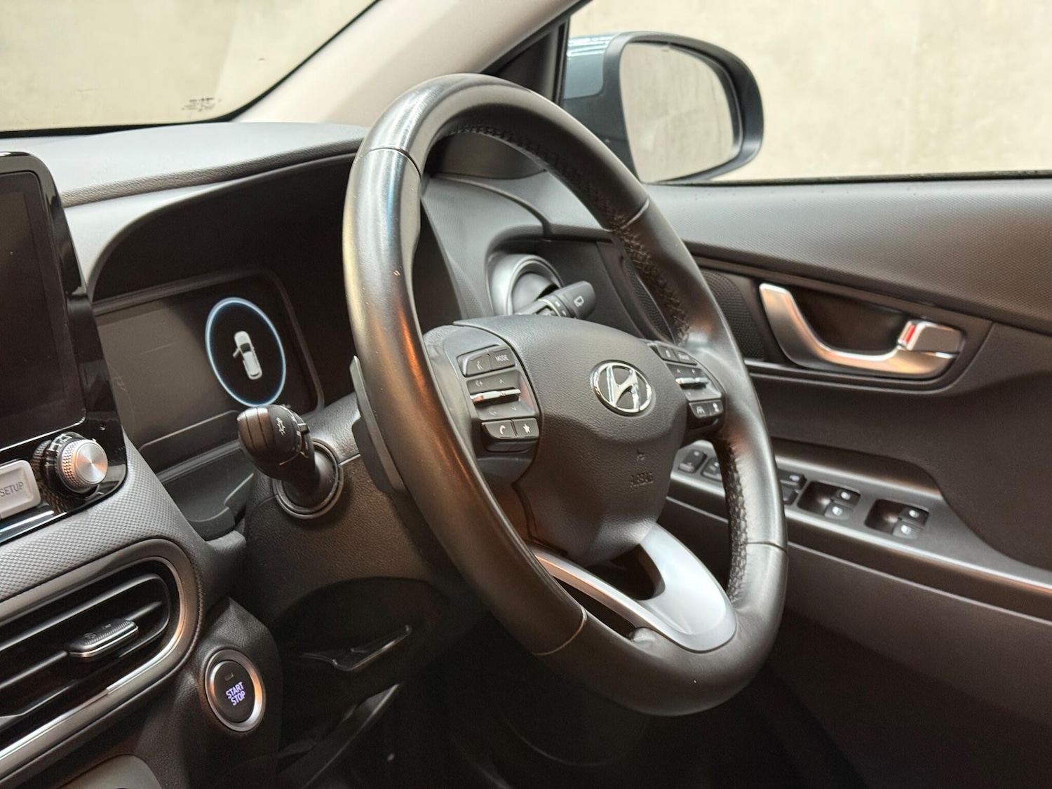 Used Hyundai KONA 2023 for sale - 76752480: Photo 43