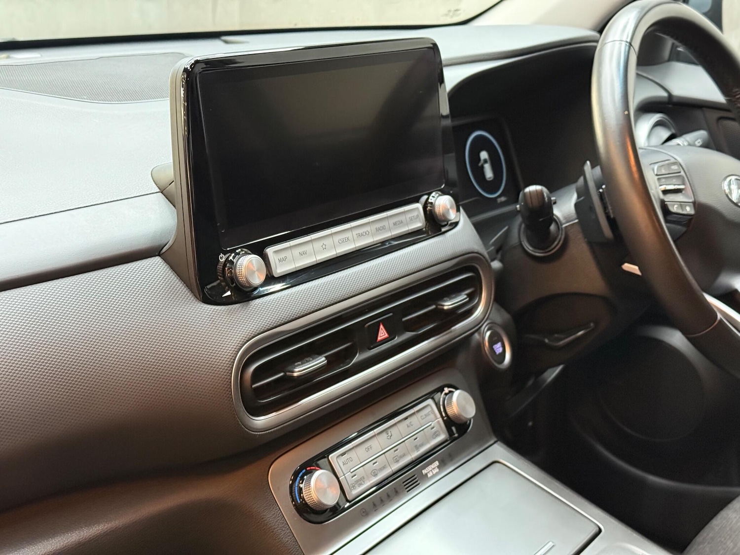 Used Hyundai KONA 2023 for sale - 76752480: Photo 56