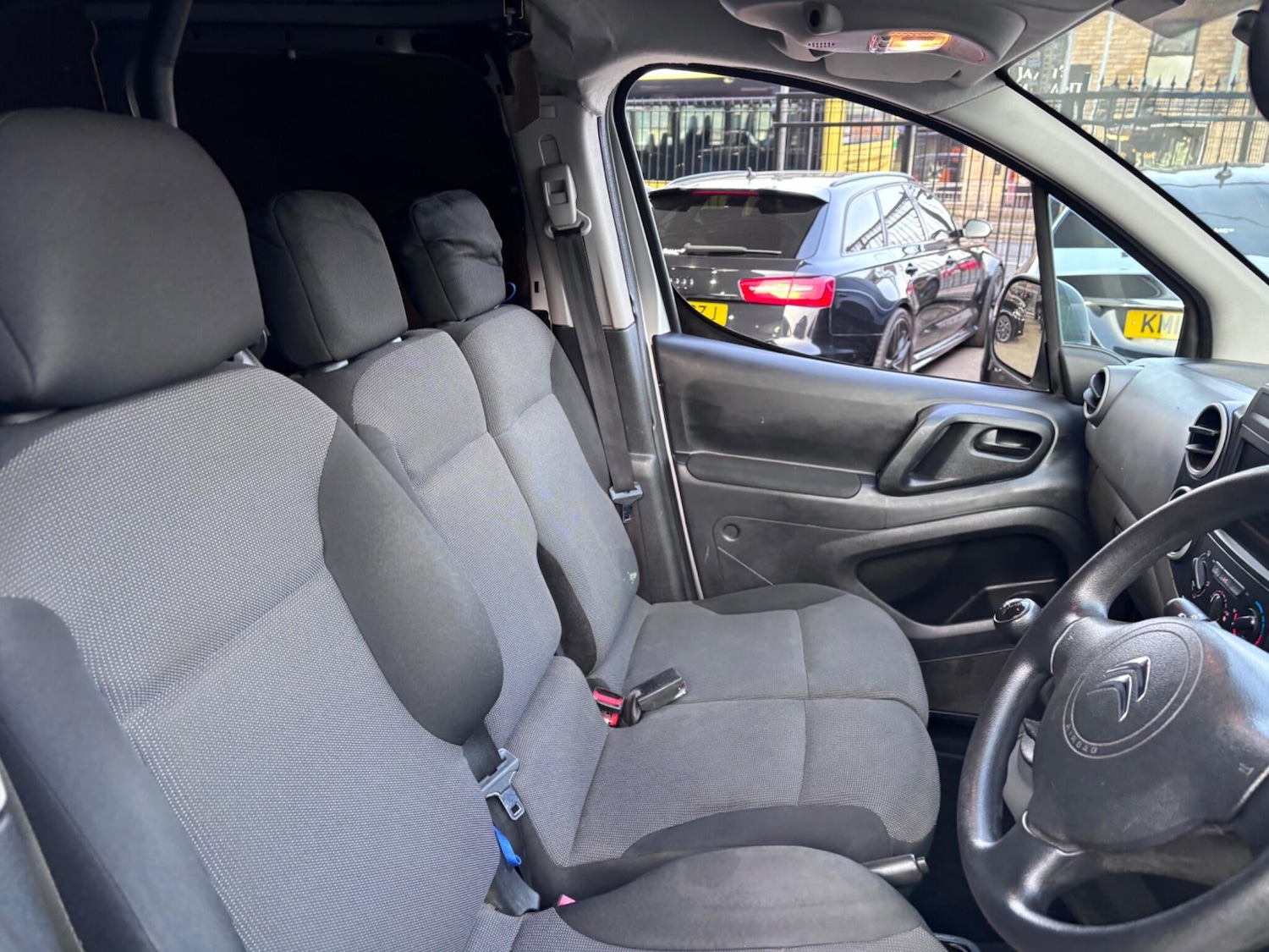 Used Citroen Berlingo 2018 for sale - 77637932: Photo 33