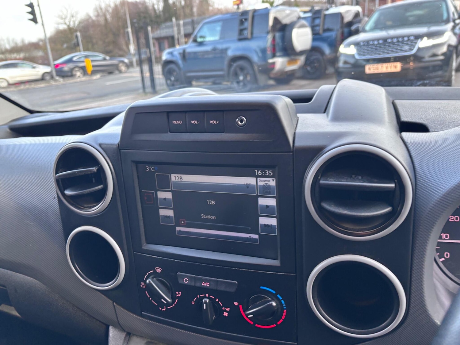 Used Citroen Berlingo 2018 for sale - 77637932: Photo 40