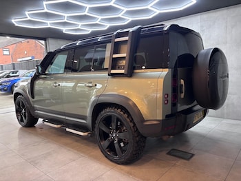 Used Land Rover Defender 110 2020 for sale - 75280093: Photo