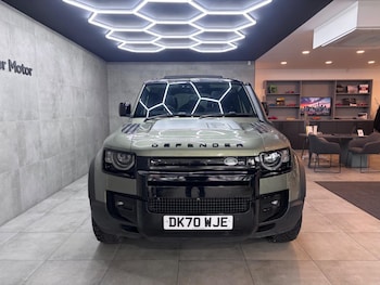 Used Land Rover Defender 110 2020 for sale - 75280093: Photo