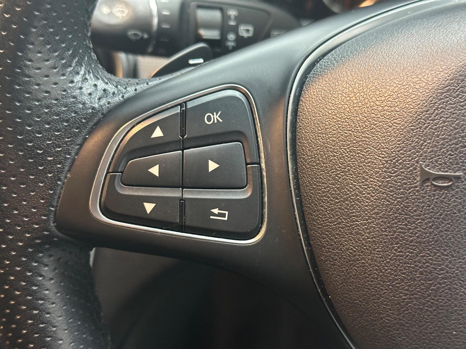 Used Mercedes-Benz GLA 2018 for sale - 78020480: Photo 16