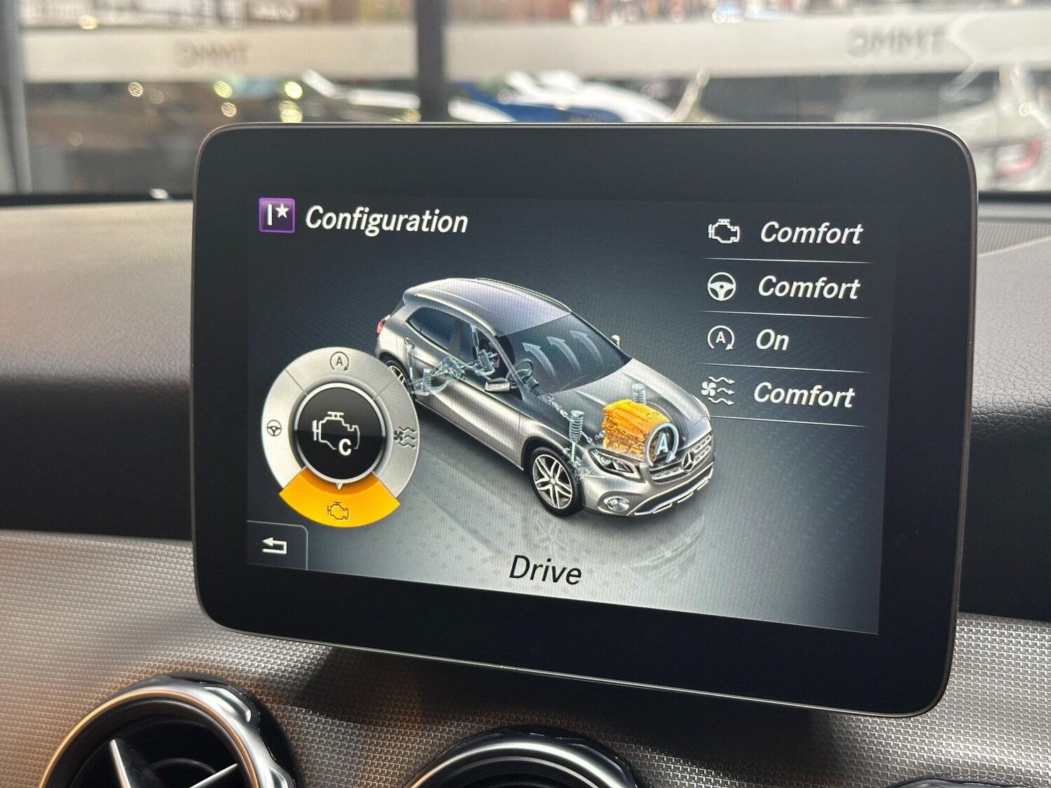 Used Mercedes-Benz GLA 2018 for sale - 78020480: Photo 32