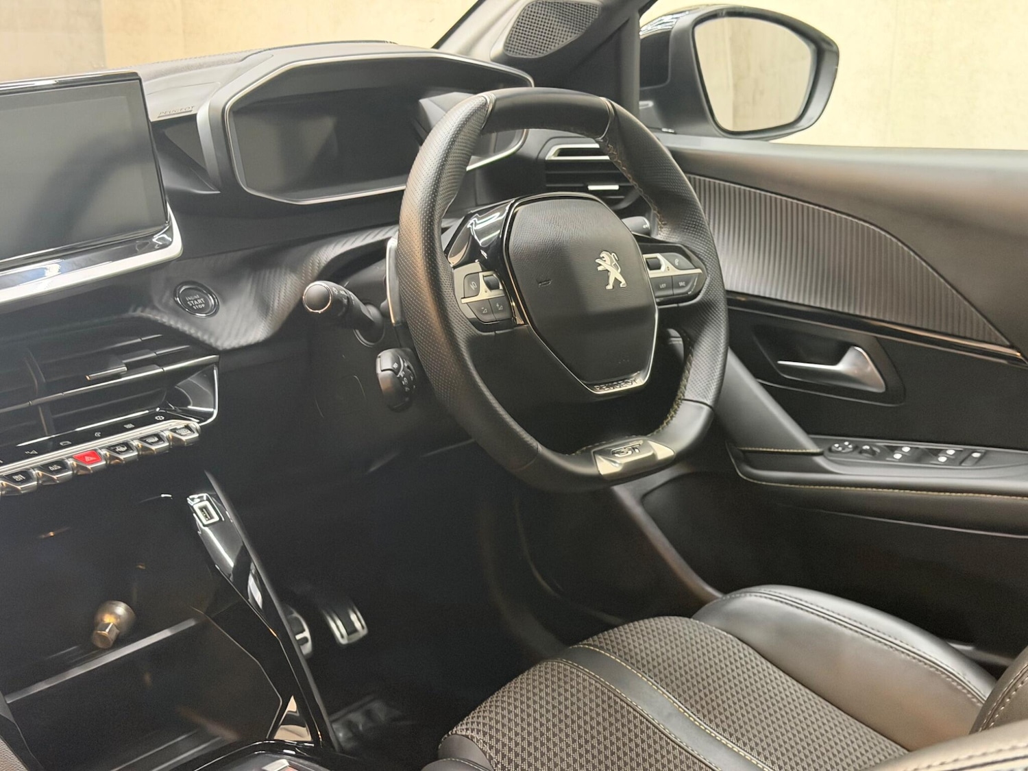 Used Peugeot 208 2023 for sale - 78170550: Photo 16