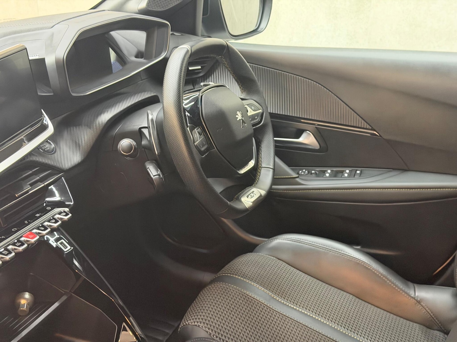 Used Peugeot 208 2023 for sale - 78170550: Photo 20