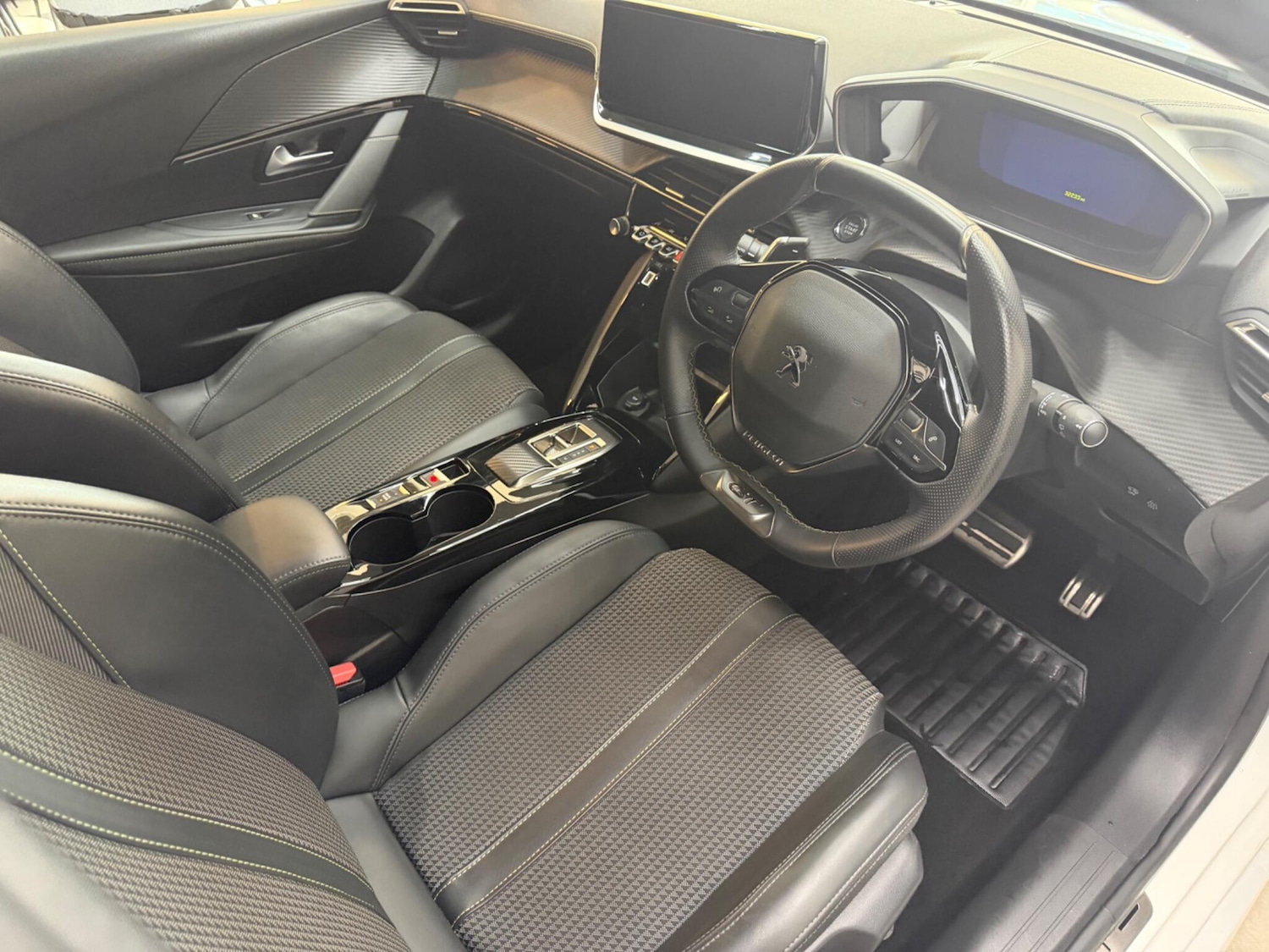 Used Peugeot 208 2023 for sale - 78170550: Photo 23