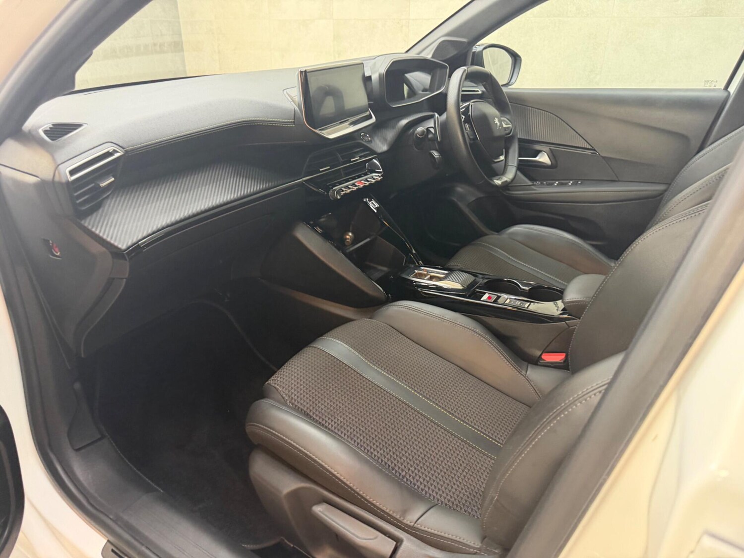 Used Peugeot 208 2023 for sale - 78170550: Photo 52