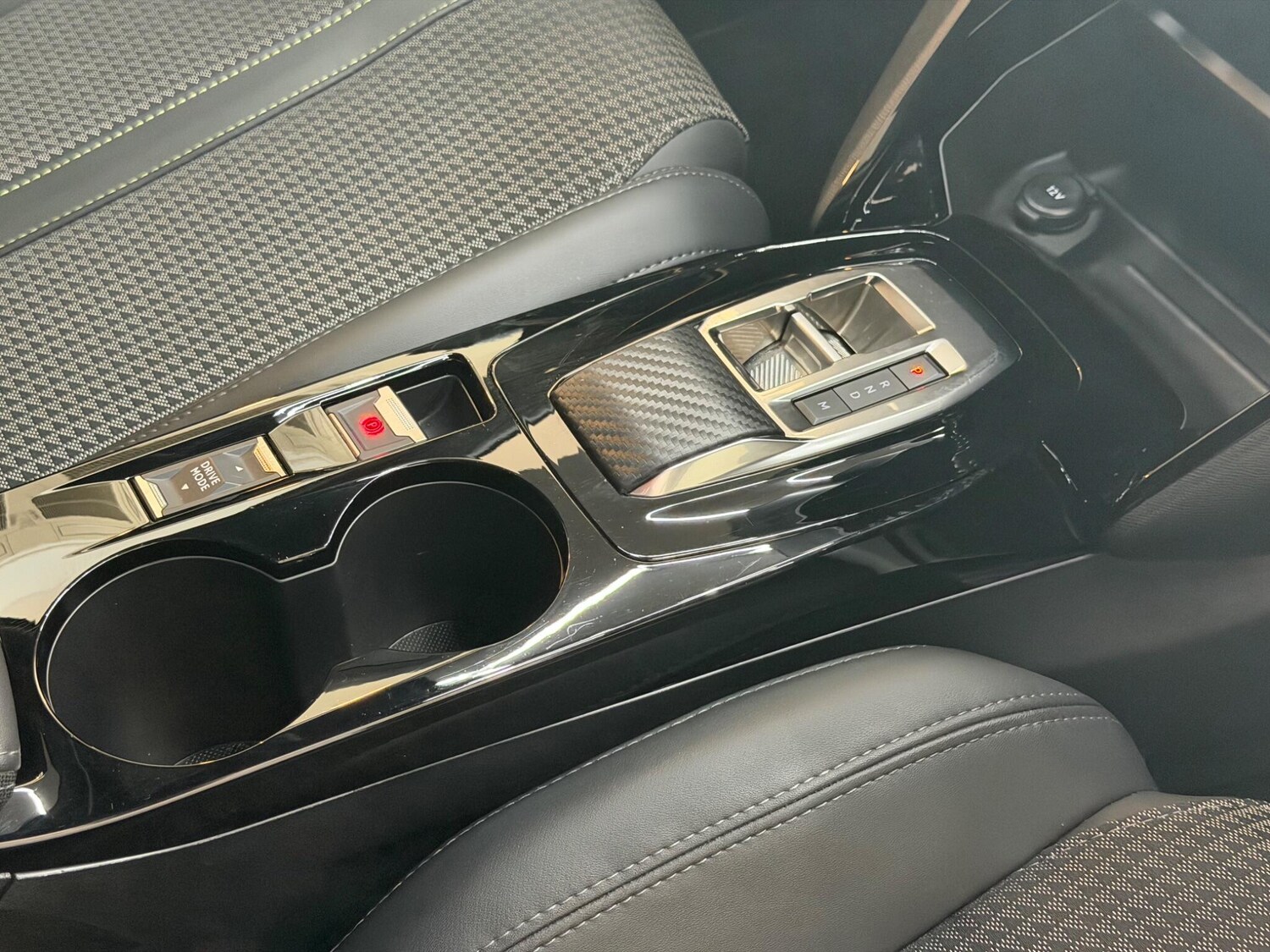 Used Peugeot 208 2023 for sale - 78170550: Photo 59