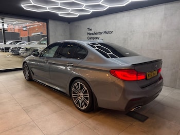 Used BMW 5 Series 2018 for sale - 76012523: Photo