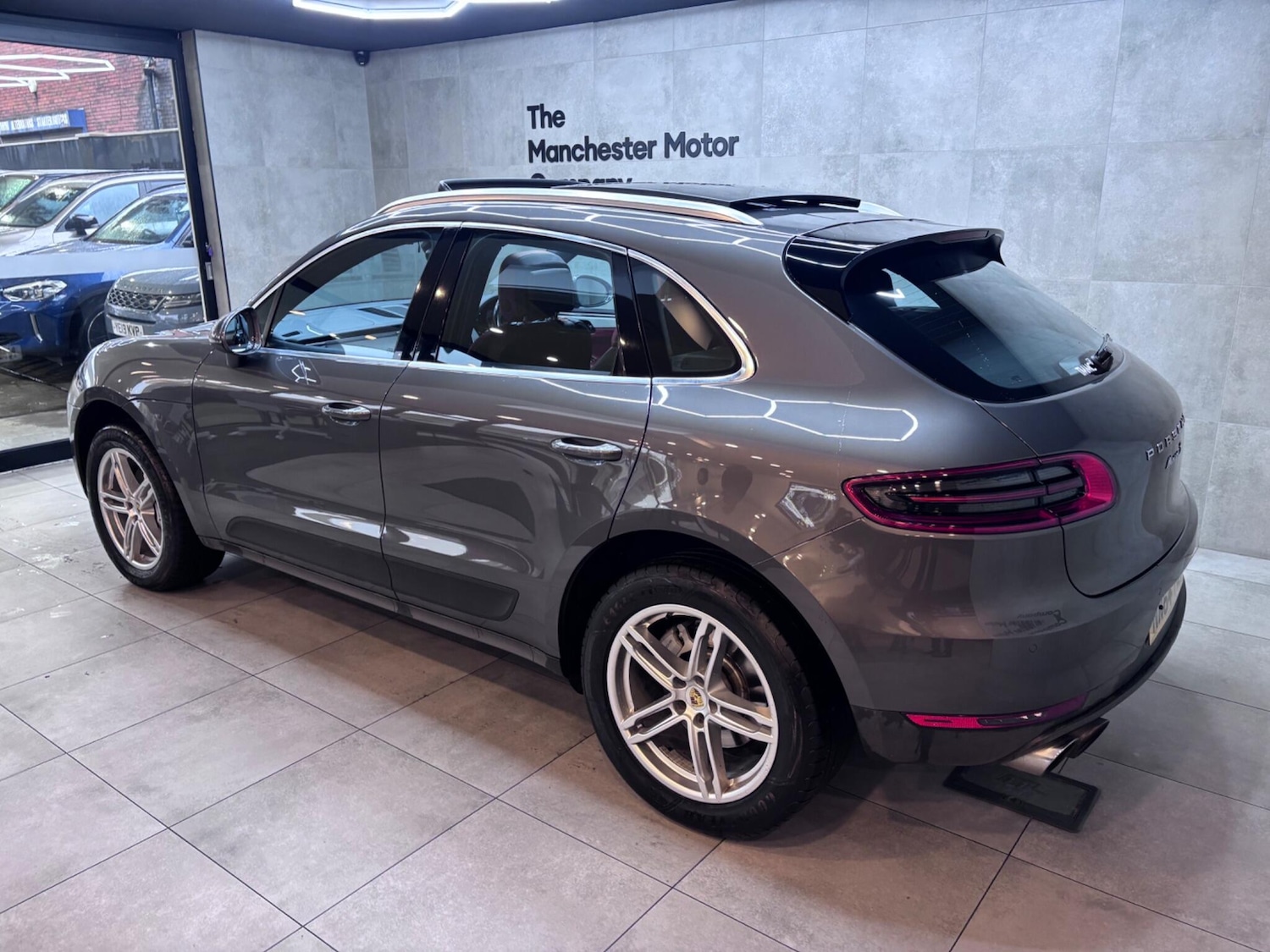 Used Porsche Macan 2014 for sale - 76337819: Photo 17
