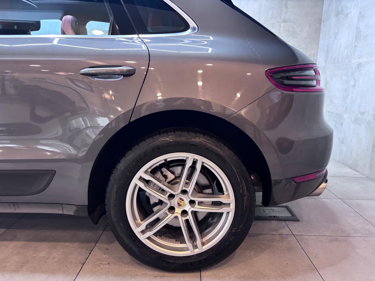 Used Porsche Macan 2014 for sale - 76337819: Photo 22