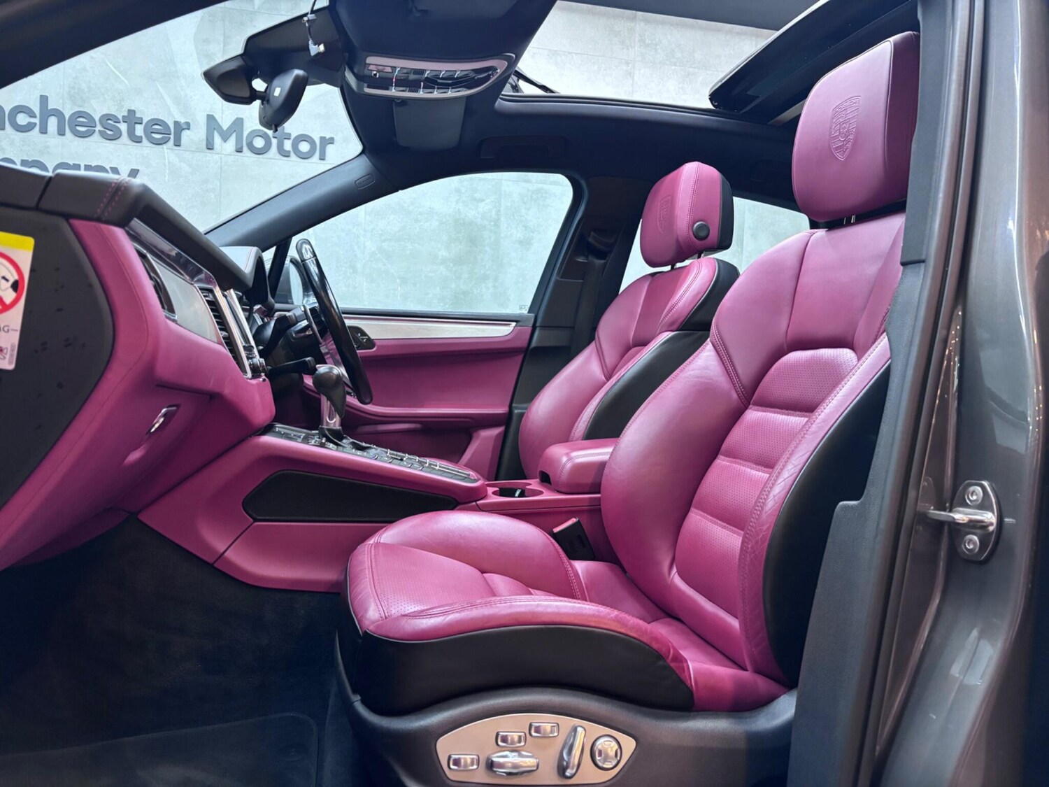 Used Porsche Macan 2014 for sale - 76337819: Photo 28