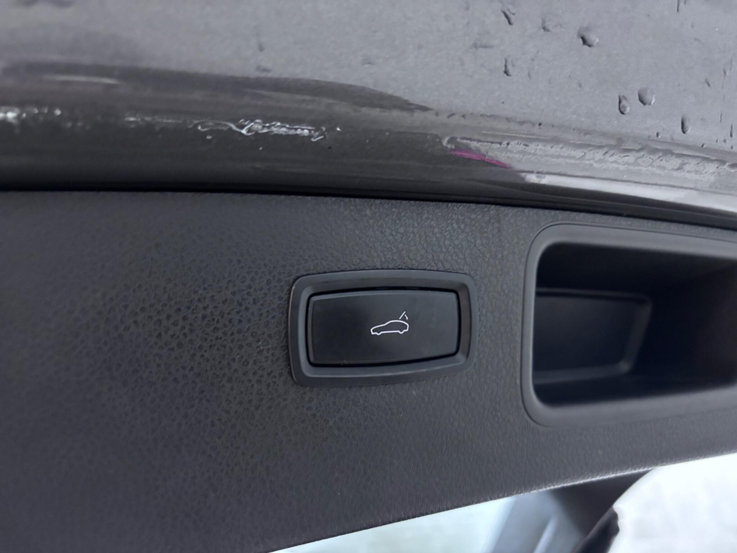 Used Porsche Macan 2014 for sale - 76337819: Photo 34