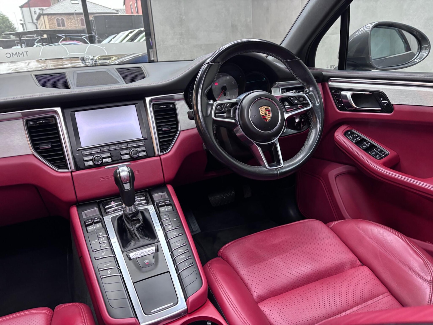 Used Porsche Macan 2014 for sale - 76337819: Photo 39