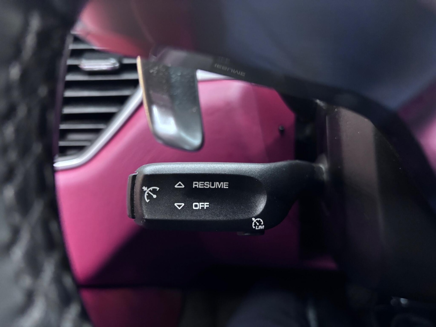 Used Porsche Macan 2014 for sale - 76337819: Photo 53