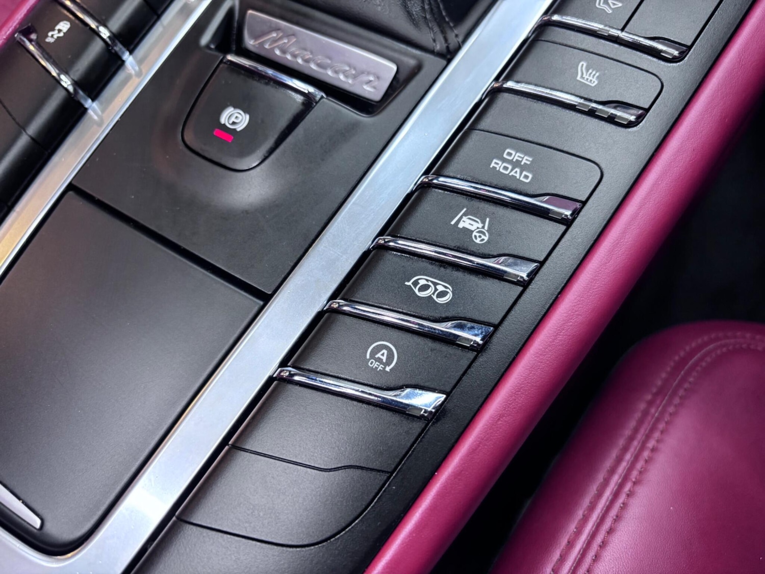 Used Porsche Macan 2014 for sale - 76337819: Photo 56