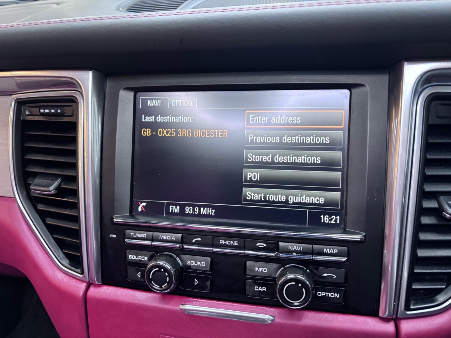 Used Porsche Macan 2014 for sale - 76337819: Photo 58