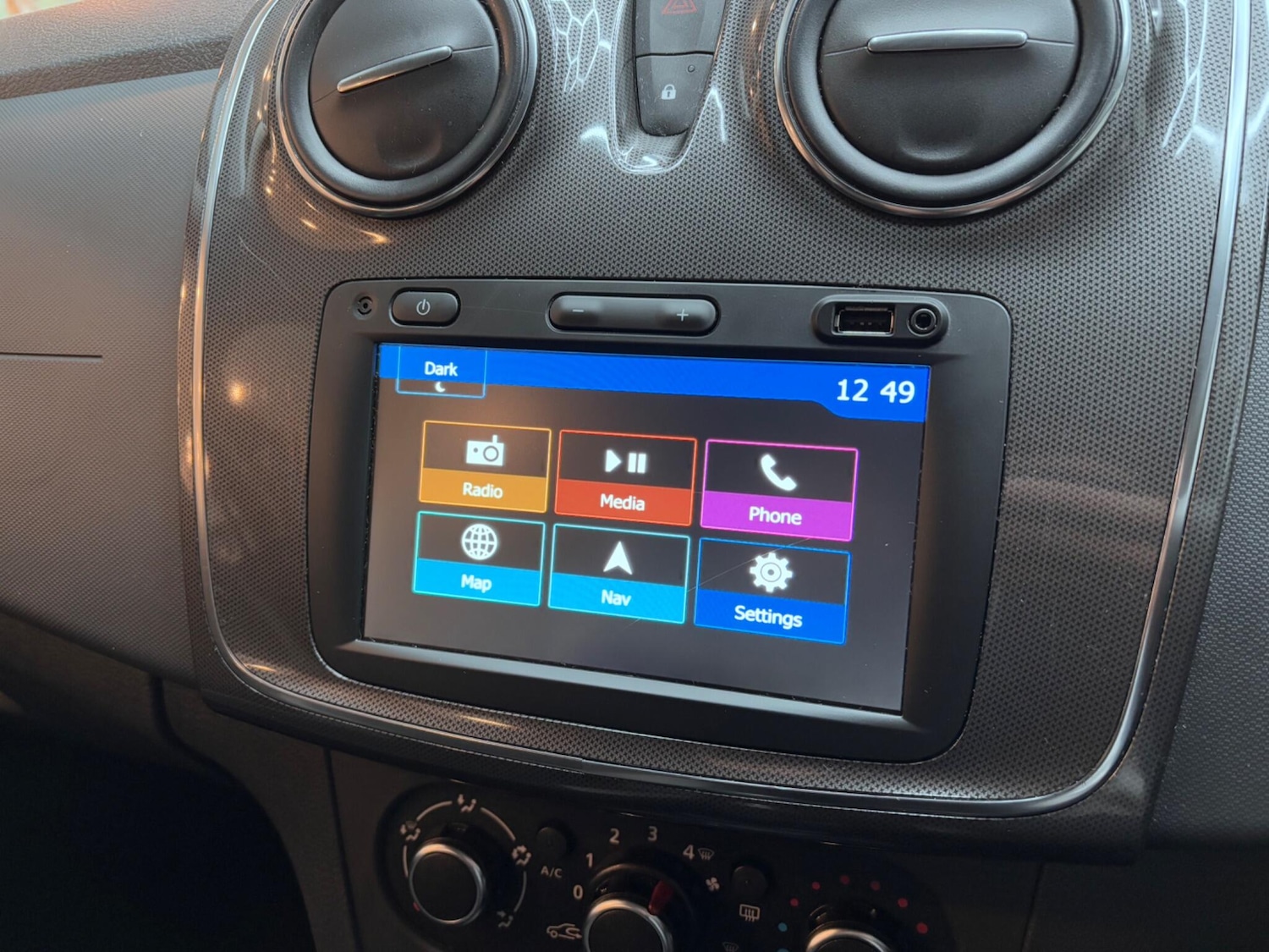 Used Dacia Sandero Stepway 2020 for sale - 76759307: Photo 52