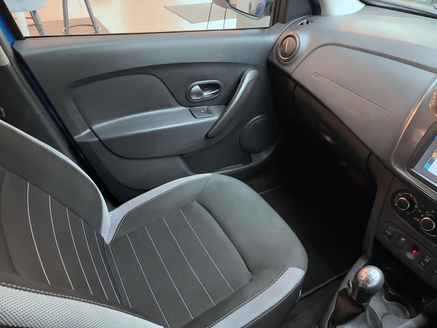 Used Dacia Sandero Stepway 2020 for sale - 76759307: Photo 66