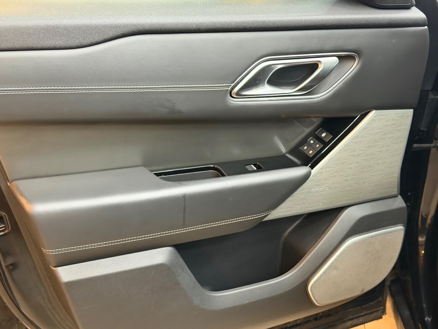 Used Land Rover Range Rover Velar 2017 for sale - 77156597: Photo 27