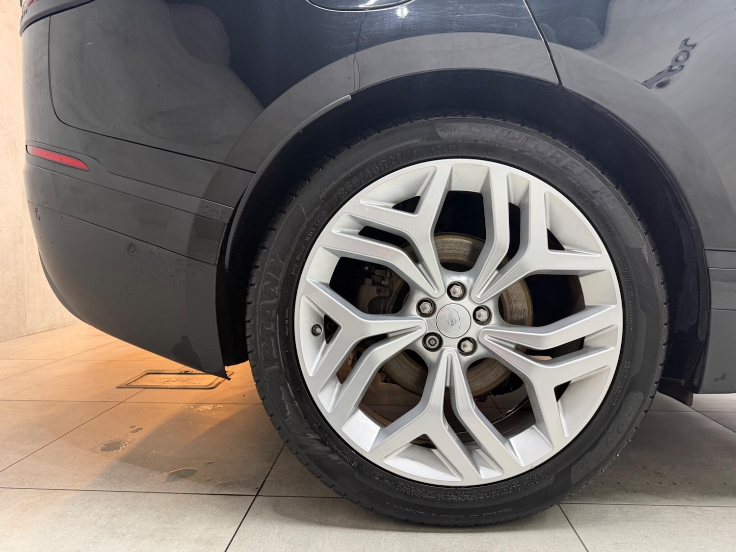 Used Land Rover Range Rover Velar 2017 for sale - 77156597: Photo 29