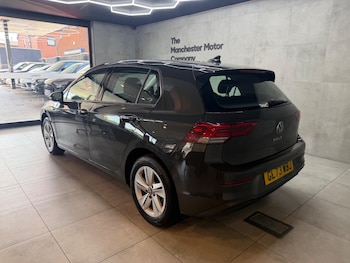 Used Volkswagen Golf 2023 for sale - 79025803: Photo