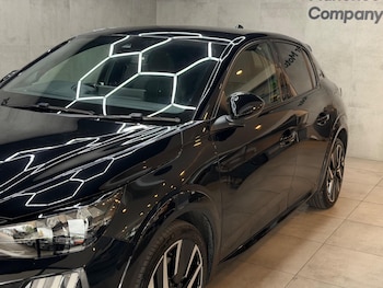 Used Peugeot 208 2024 for sale - 79552648: Photo
