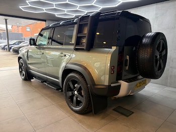 Used Land Rover Defender 110 2020 for sale - 75926851: Photo