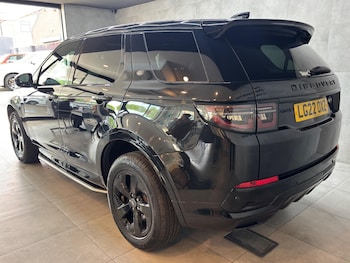 Used Land Rover Discovery Sport 2022 for sale - 78684917: Photo